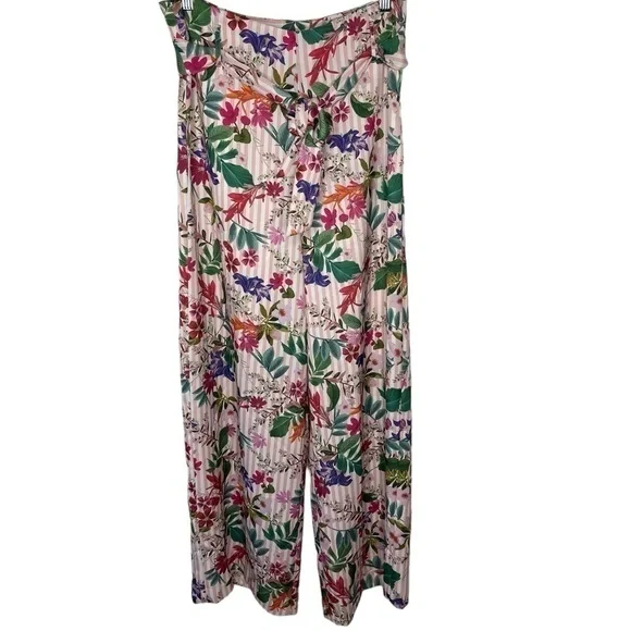 Gianni & Bini Striped Floral Wide Leg Belted Pants | Size 8 - Picture 3 of 13